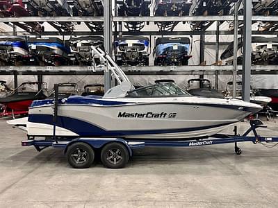 BOATZON | MasterCraft XT21 2022