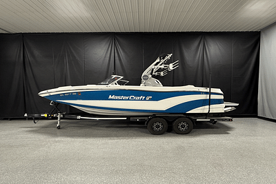 BOATZON | Mastercraft XT22 2019