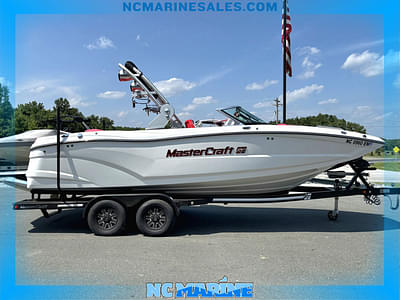 BOATZON | MasterCraft XT22 2019