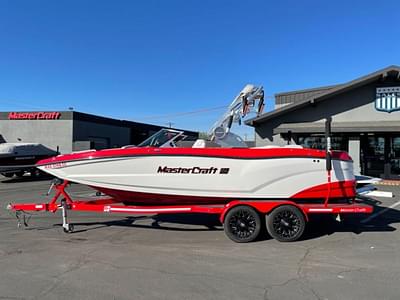 BOATZON | MasterCraft XT22 2020