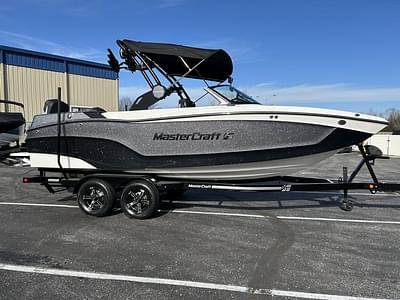 BOATZON | MasterCraft XT22 2024