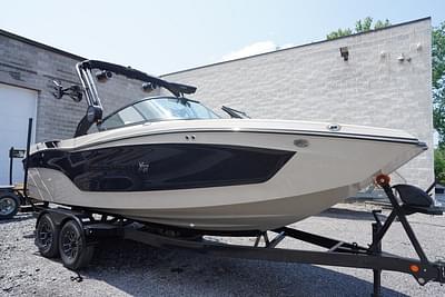 BOATZON | MasterCraft XT22 2025 BOATZON | MasterCraft XT22 2025