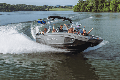 BOATZON | Mastercraft XT22 2025