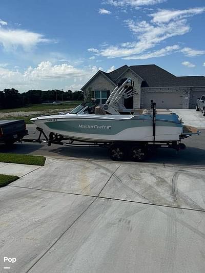 BOATZON | Mastercraft XT22 BOATZON | Mastercraft XT22