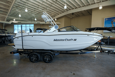 BOATZON | Mastercraft XT22 T 2023