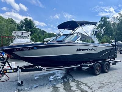 BOATZON | MasterCraft XT23 2017