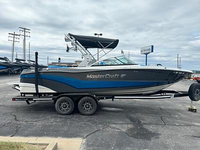 BOATZON | 2018 MasterCraft XT23