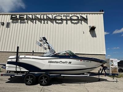 BOATZON | MasterCraft XT23 2020