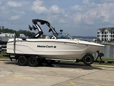 BOATZON | MasterCraft XT23 2023