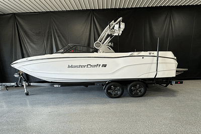 BOATZON | Mastercraft XT23 2023