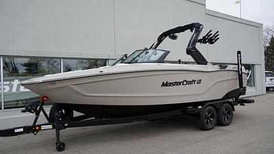 BOATZON | MasterCraft XT23 2025 BOATZON | MasterCraft XT23 2025