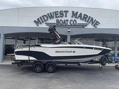 BOATZON | MasterCraft XT24 2022