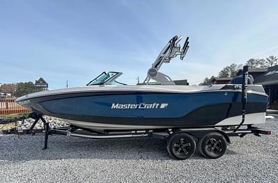 BOATZON | MasterCraft XT24 2023