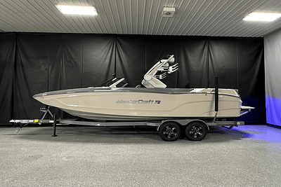 BOATZON | Mastercraft XT24 2025