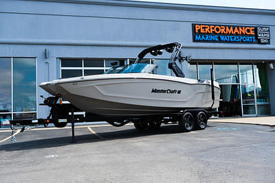 BOATZON | MasterCraft XT24 2025 BOATZON | MasterCraft XT24 2025