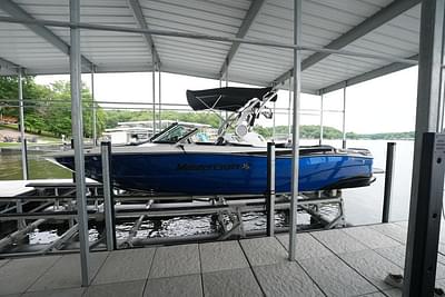 BOATZON | Mastercraft XT25 2019