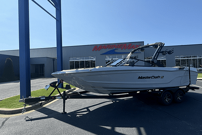 BOATZON | Mastercraft XT25 2025