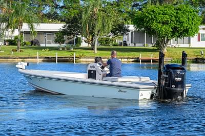 BOATZON | 2004 Maverick 21 Master Angler