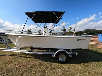 BOATZON | May-Craft 1900 Center Console 2023