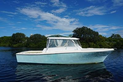 BOATZON |  Michael Fritz 34 Pilothouse 2005