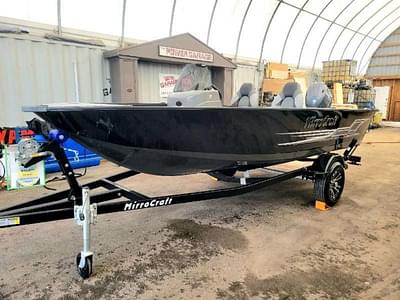BOATZON | MirroCraft OUTFITTER SERIES 16 SIDE CONSOLE 2025