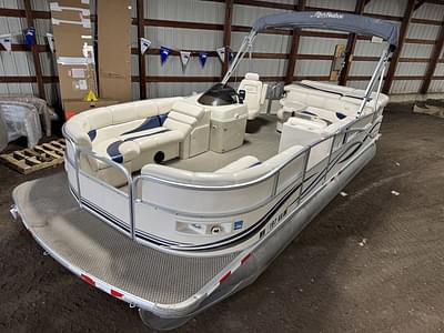 BOATZON | Misty Harbor Boats 2285 GM Pontoon 2005