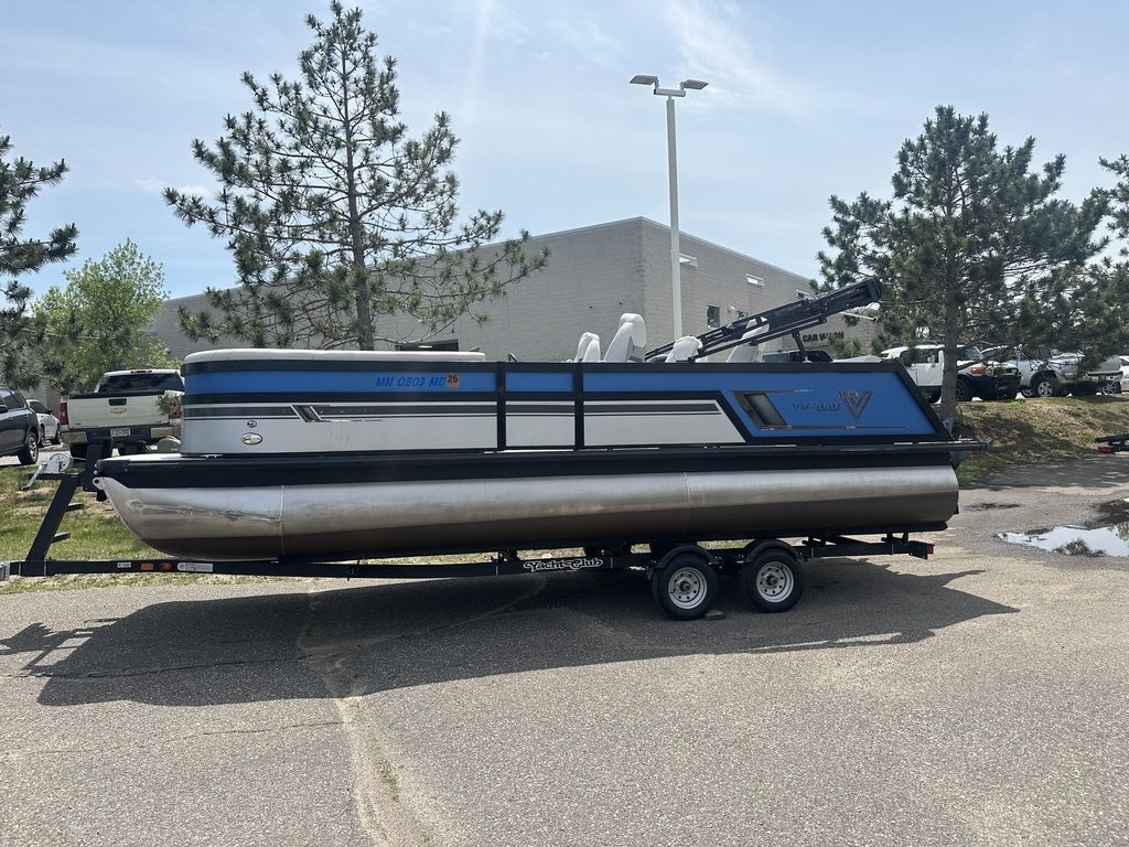 2021 Misty Harbor Boats DIAMANTE SERIES D23Q 90HP TRAILER - Sold Boat