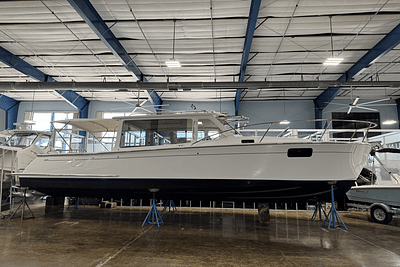 BOATZON | MJM 35 2025 BOATZON | MJM 35 2025