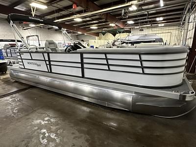 BOATZON | Montego Bay TT8524 Quad Lounge 225HP Honda Tritoon Pontoon 2023