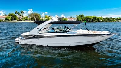 BOATZON | Monterey 328 Super Sport 2013