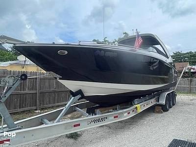 BOATZON | Monterey 328 Super Sport