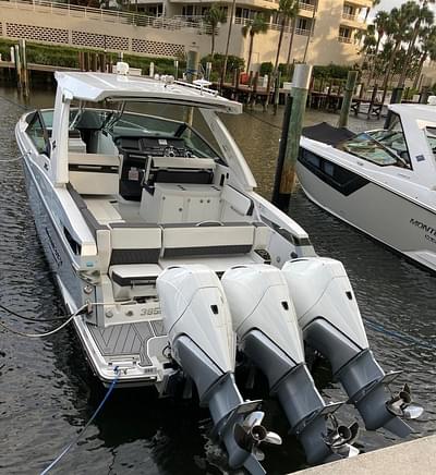 BOATZON | Monterey 385 Super Sport 2022 BOATZON | Monterey 385 Super Sport 2022