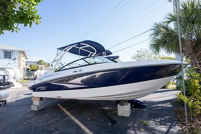 BOATZON | Monterey M225 2023