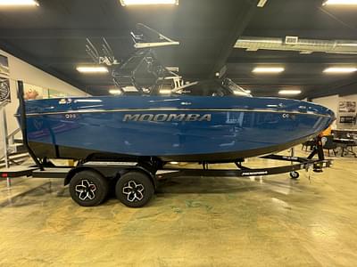 BOATZON | 2025 Moomba Craz