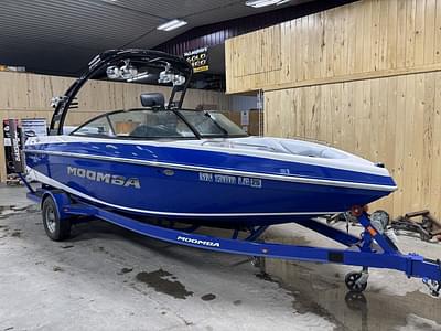 BOATZON | Moomba LSV 2015 BOATZON | Moomba LSV 2015