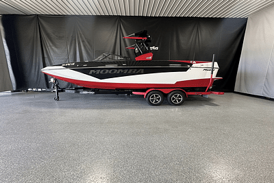 BOATZON | Moomba MAKAI 2019