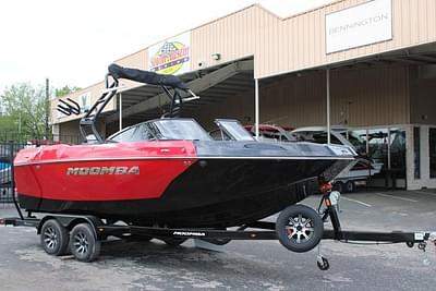 BOATZON | Moomba Max 2023