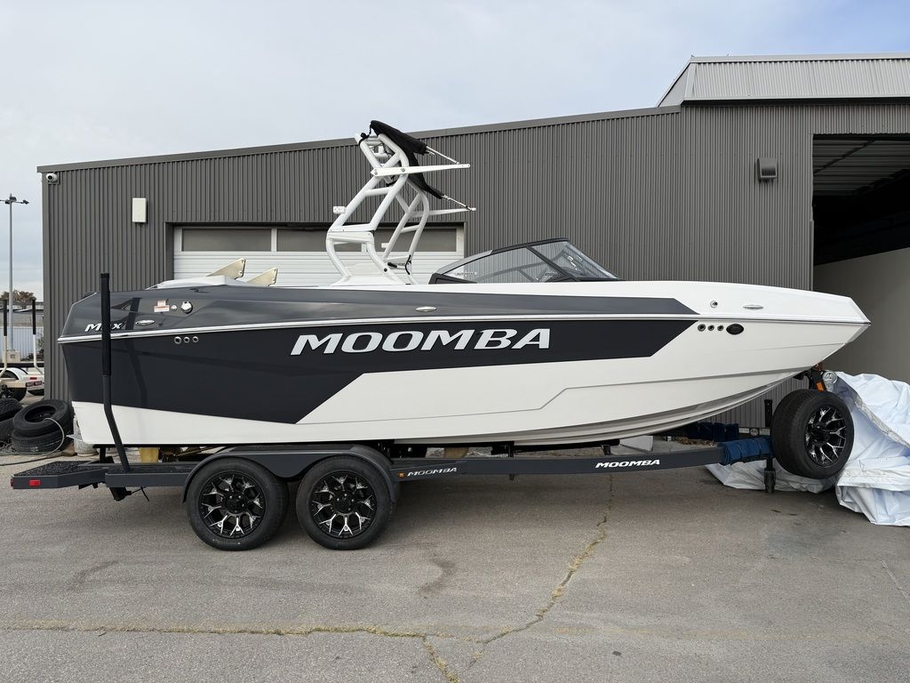 2025 MOOMBA Max - Sold Boat