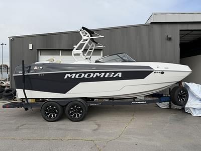 BOATZON | MOOMBA Max 2025 BOATZON | MOOMBA Max 2025