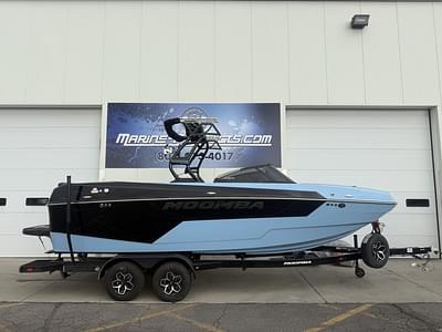 BOATZON | MOOMBA Max 2025 BOATZON | MOOMBA Max 2025