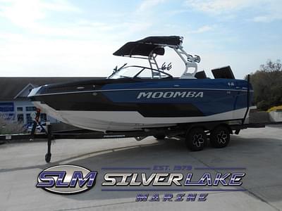 BOATZON | Moomba Max 2025