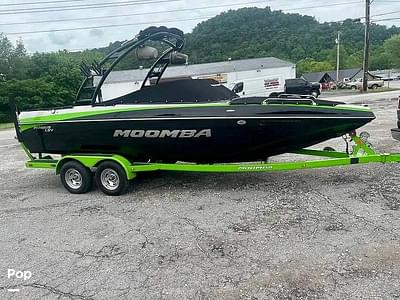 BOATZON | Moomba Mobius 23LSV BOATZON | Moomba Mobius 23LSV