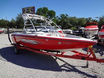 BOATZON | MOOMBA Mobius LSV 2005 BOATZON | MOOMBA Mobius LSV 2005
