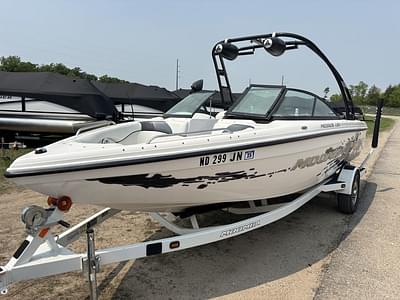 BOATZON | MOOMBA Mobius LSV 2012