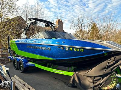 BOATZON | Moomba Mojo BOATZON | Moomba Mojo