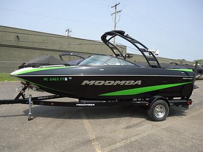 BOATZON | Moomba Mondo BLKGREEN 2015