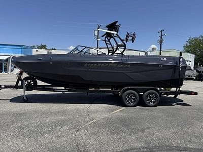 BOATZON | MOOMBA Tykon 2025