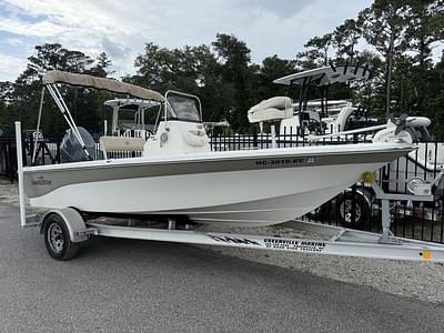 BOATZON | NauticStar 1810 Bay 2015