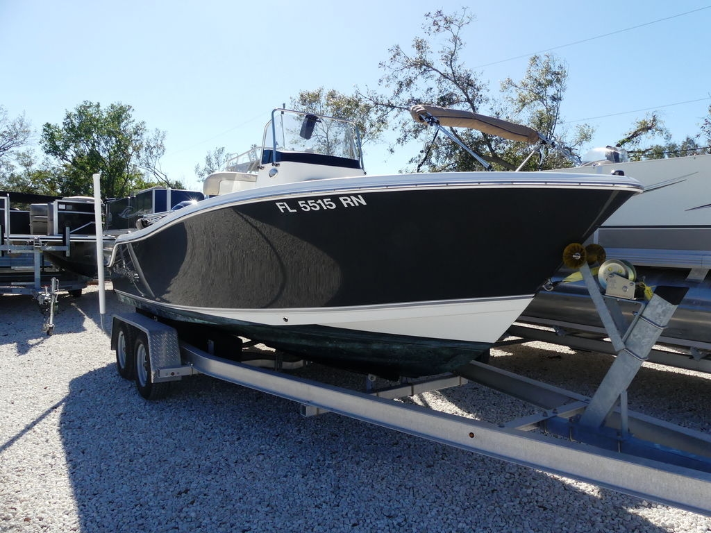 2018 NauticStar 2102 Legacy - Sold Boat