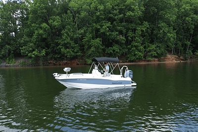 BOATZON | NauticStar 211 HYBRID 2021